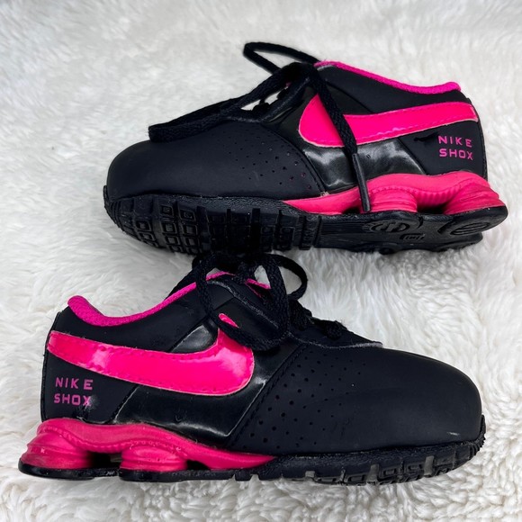 Buy NIKE Women's Shox NZ EU Black/Hyper Pink/White Running Shoe 9 Women US  Online at desertcartMongolia